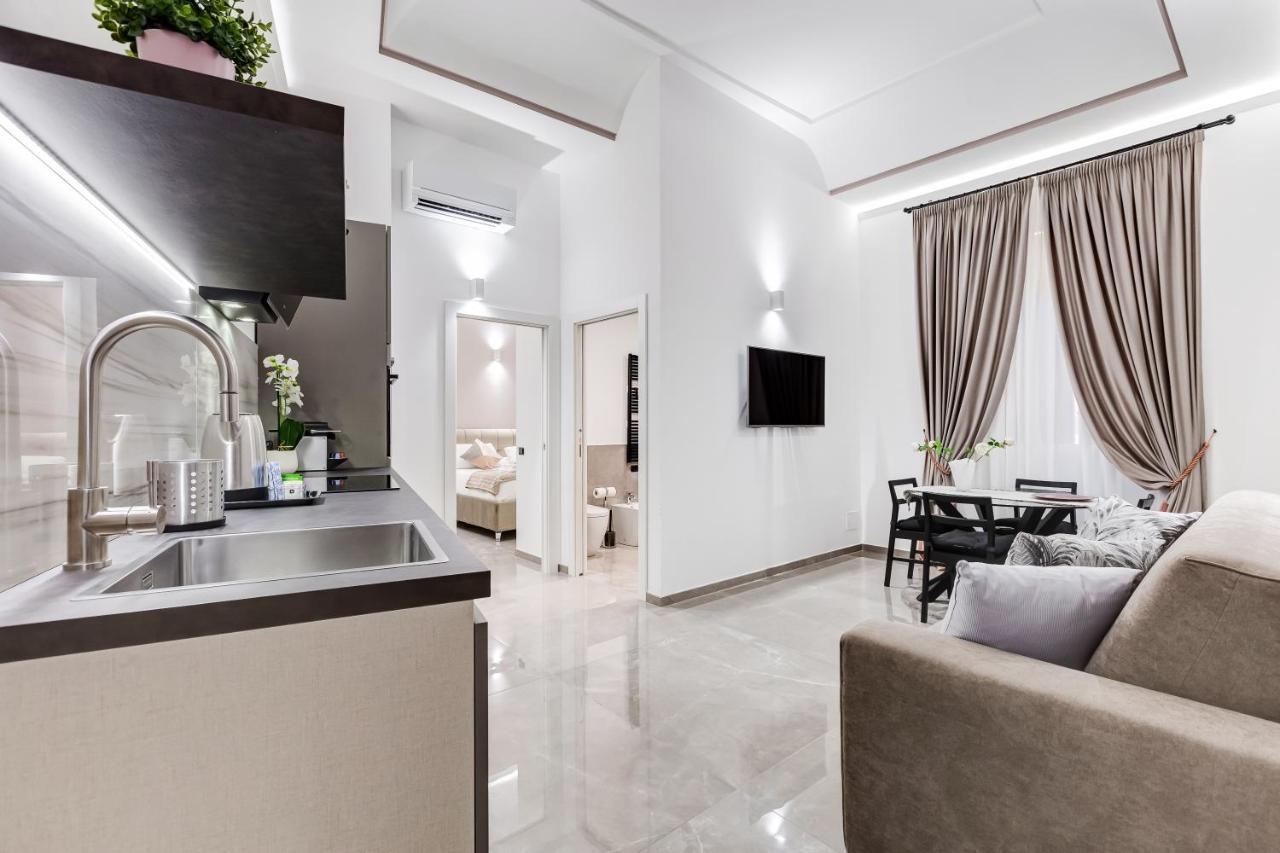 Unoseitre - Luxury Apartment & Suite Roma Exterior foto