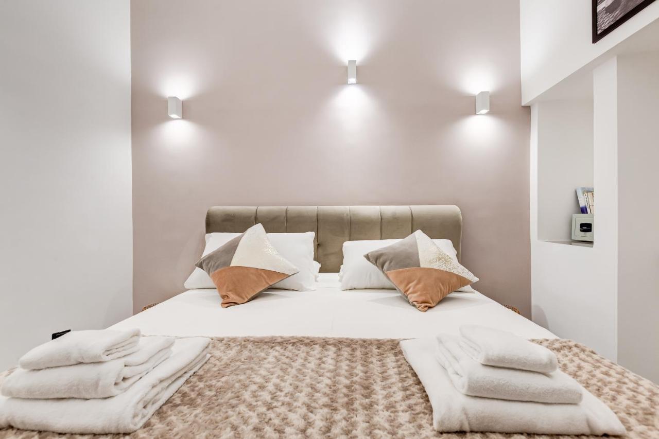 Unoseitre - Luxury Apartment & Suite Roma Exterior foto